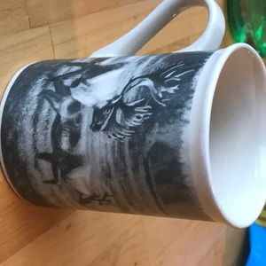 Meet your Posher, Hillary